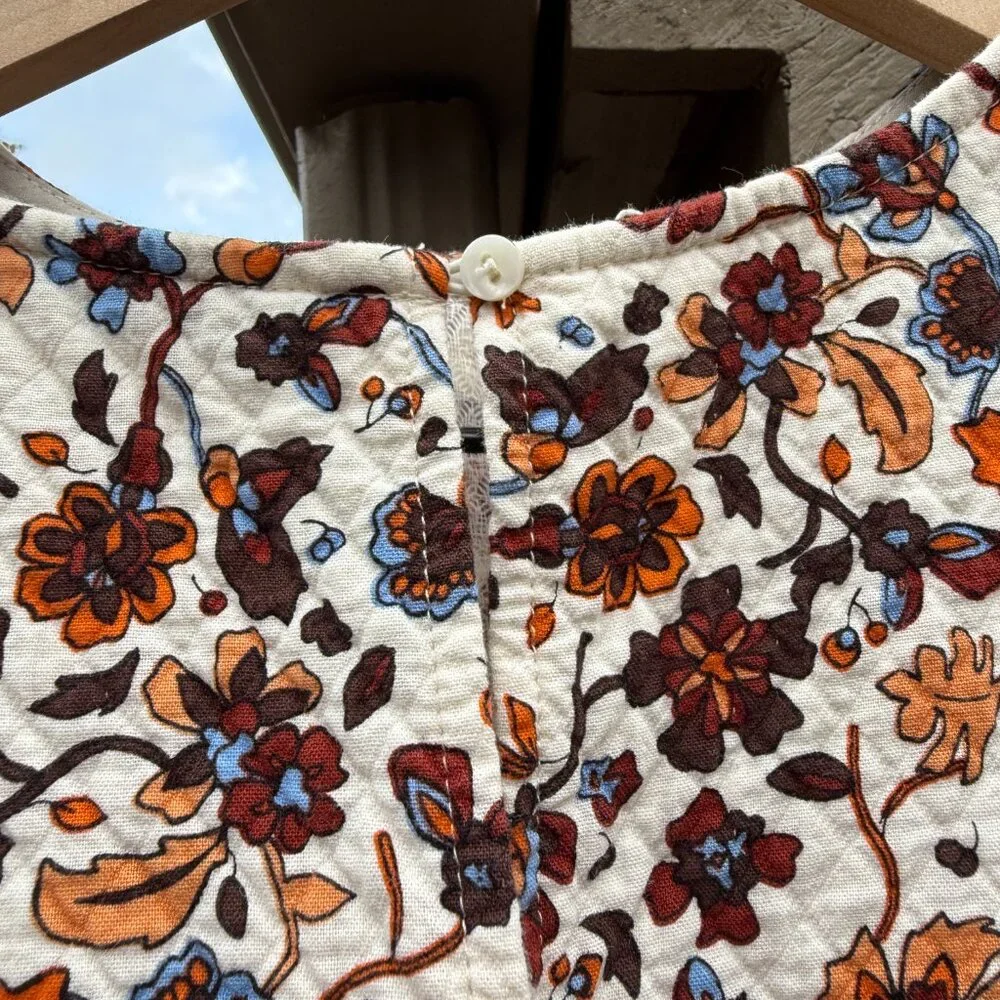 EUC Zara Ecru Floral Print Long, Puff Sleeve Quilted Crop Top
